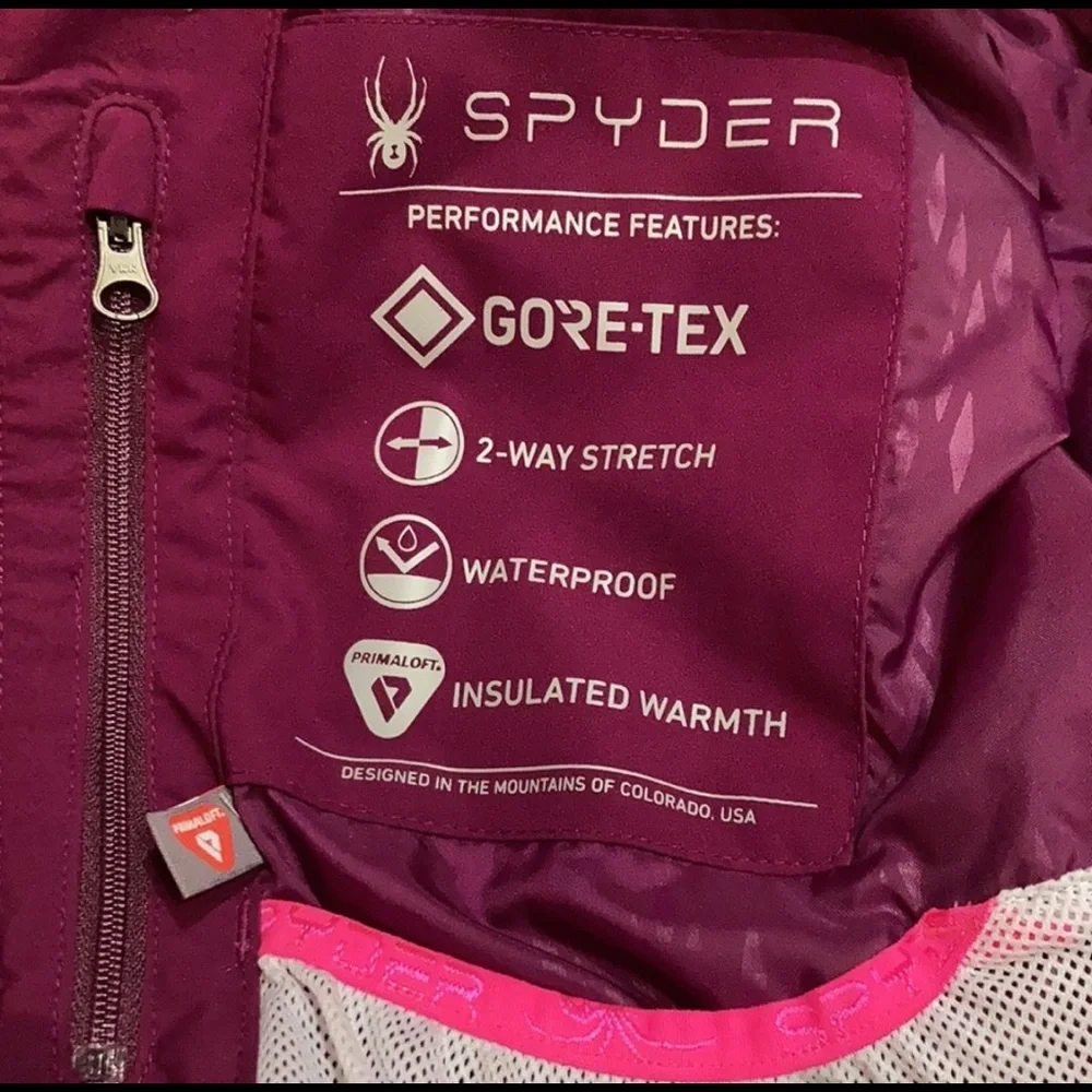 NWT Spyder BALANCE GTX Ski Jacket, Size 6
beautiful bright bubblegum and grape - Picture 2 of 8